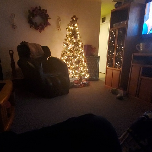 Meet your Posher, Ian - Picture 1 of 1